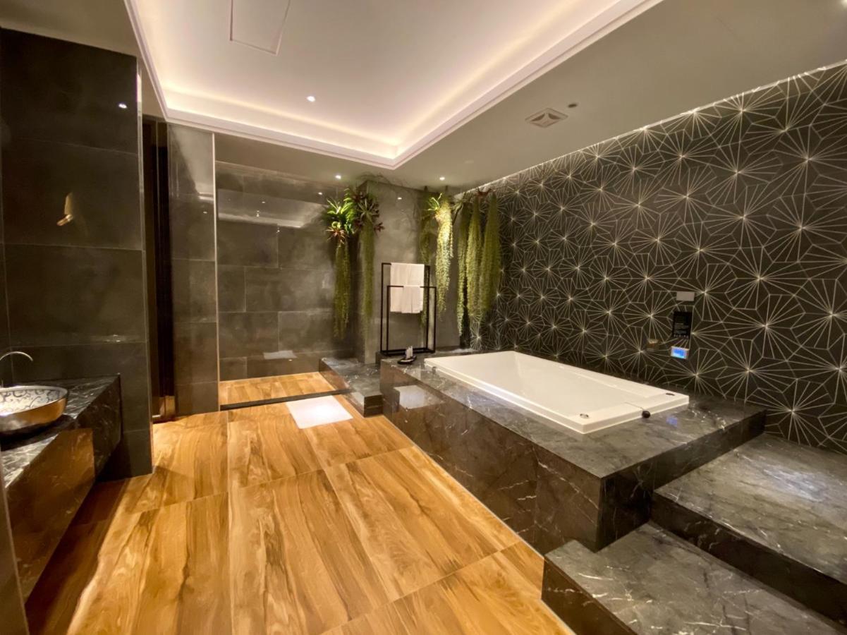 Vaho Motel Hsinchu City Exterior photo
